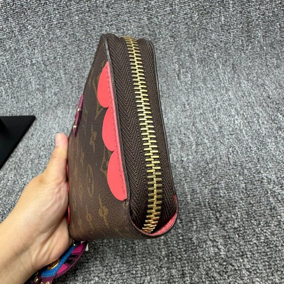 LOUIS VUITTON Zippy Brown Monogram Canvas Wallet 399-082225 - Picture 6 of 12